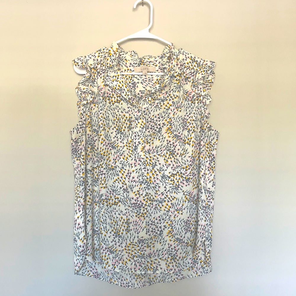 LOFT Sleeveless Floral Top